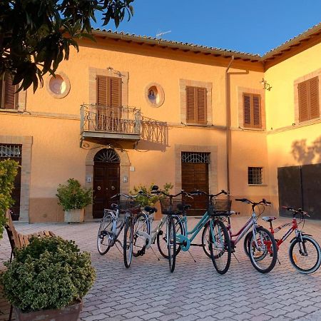 B&B Il Casale Foligno Ngoại thất bức ảnh